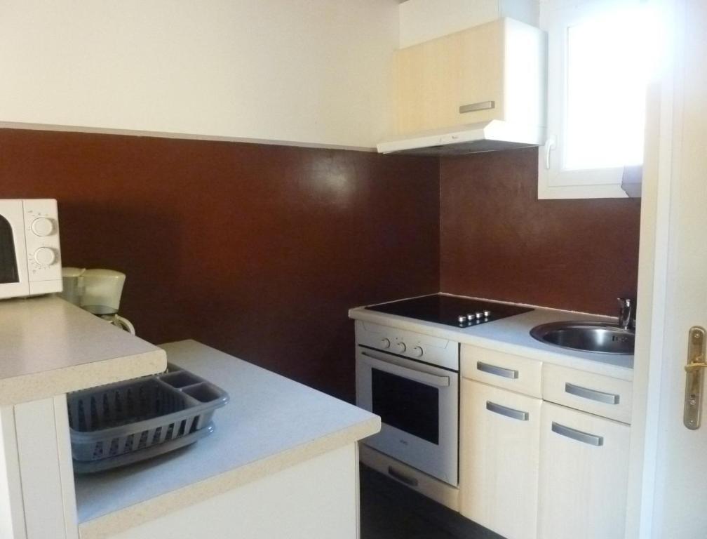 Appart'Hotel Les Rochers Auriol Room photo